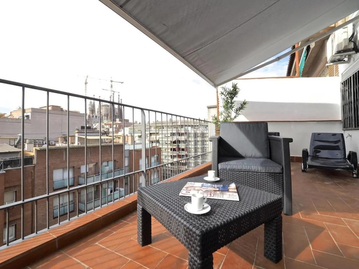 Sagrada Familia Penthouse Apartment Barcelona
